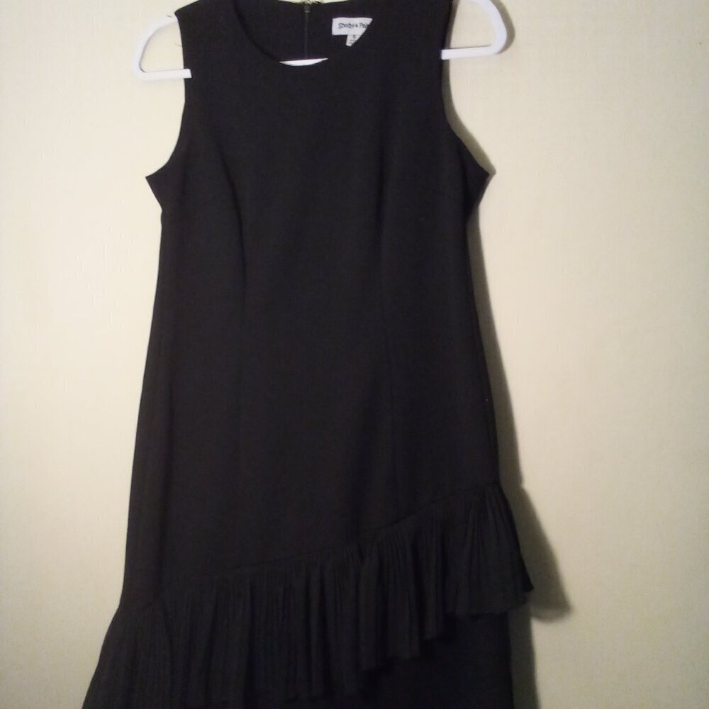 Shelby & Palmer Dress Women 6 Sleeveless Ruffle Hem Classic Black